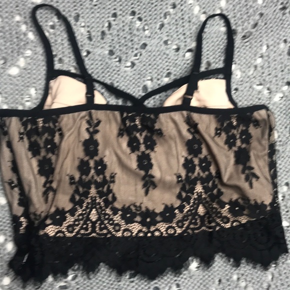 Beautiful Black Lace Cami Tank - Picture 3 of 3
